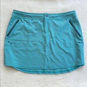 Title Nine Womens Size 10 Teal Rogue Nimblene Skirt